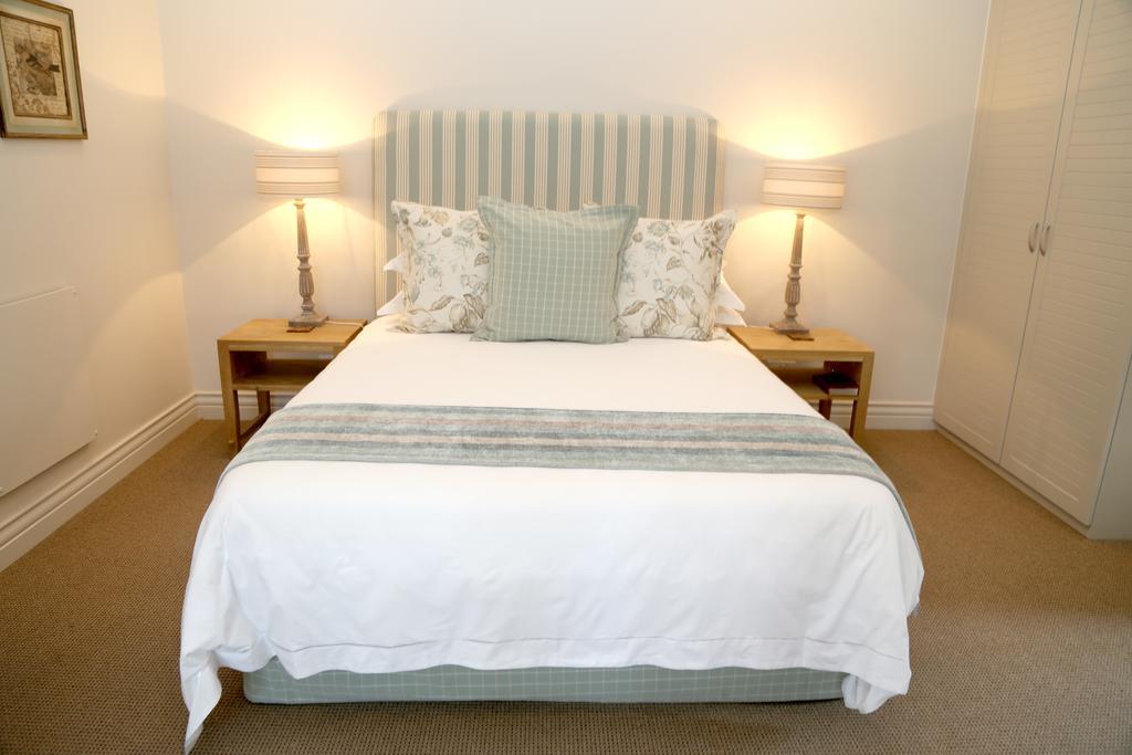 Kingsmead Guest House Хараре Номер фото