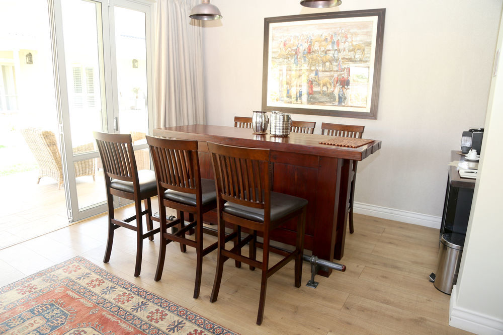 Kingsmead Guest House Хараре Экстерьер фото